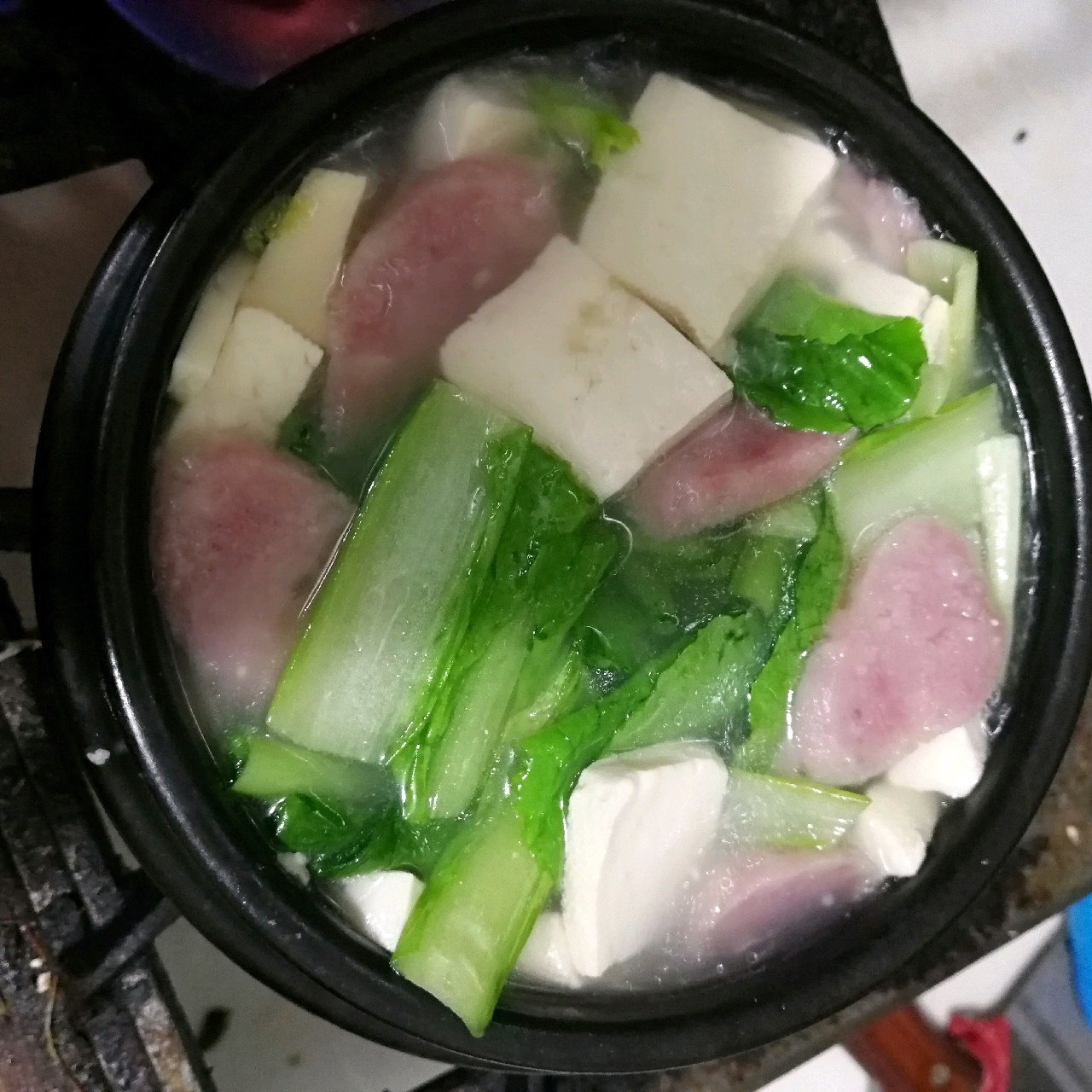 火腿肠豆腐小白菜锅