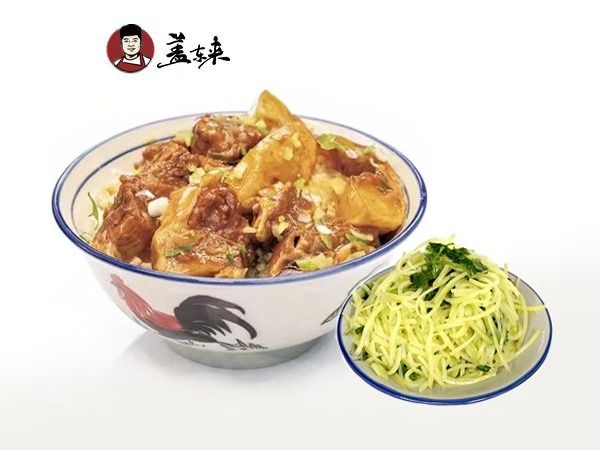 大块牛肉饭+土豆丝