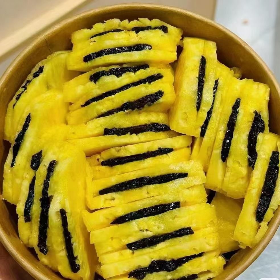 【鲜切】 佳农凤梨夹乌梅 绝绝子 一份500g