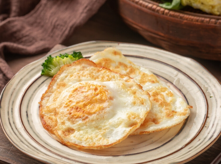 荷包蛋【加卷饼里】